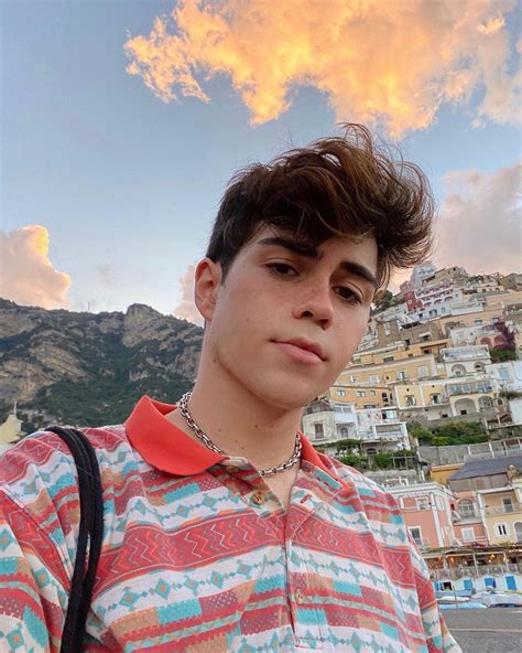 Benji Krol (@benjikrol) • Instagram photos and videos